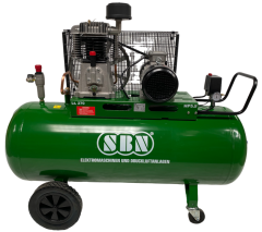 Kolbenkompressor 700/15/2/270 D 400 Volt, liegend